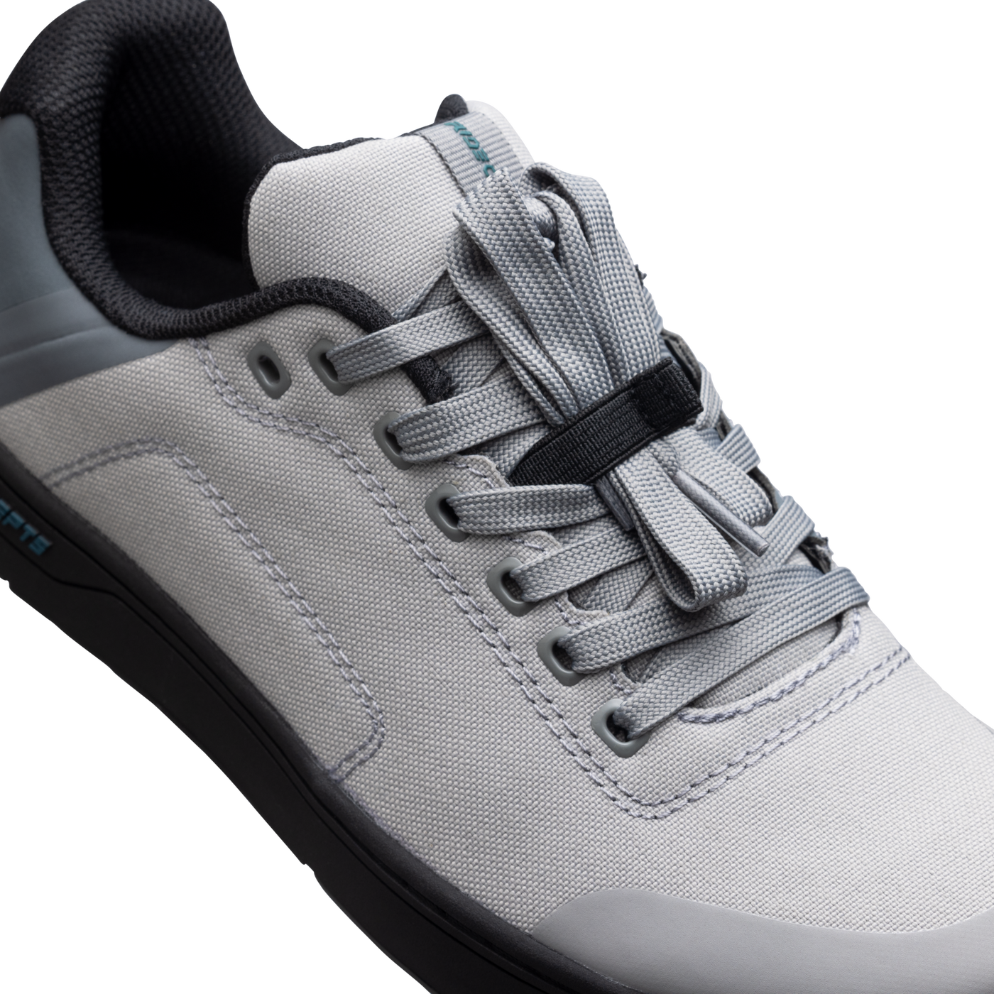 Women's Livewire